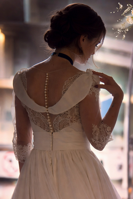 renvoi vers la page robes de mariée