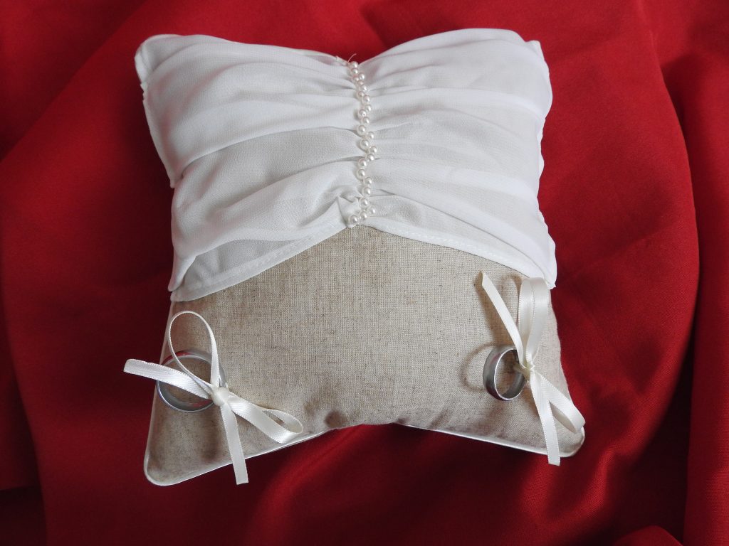 Coussin d'alliances voile Champetre
