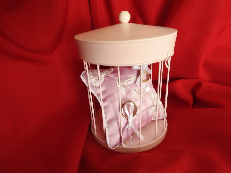 Coussin d'alliances Pétale de rose Création